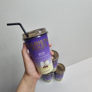 바리스타룰스 돌체 라떼 — 5점을 준 리뷰어가 2023년 4월 올린 사용 사진