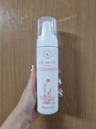 MF프리 [닥터문] 유산균 락토케어 질경초 여성청결제 200ml (폼타입) — 5점을 준 리뷰어가 2022년 5월 올린 사용 사진