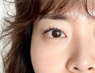 더소설 소설 블랙아이래쉬 세럼 10g(SOSEOL BLACK EYELASH SERUM 10g) — 5점을 준 리뷰어가 2023년 6월 올린 사용 사진
