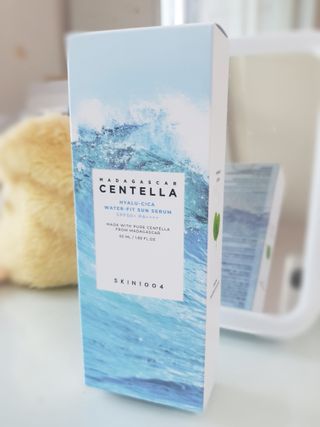 [스킨1004] 마다가스카르 센텔라 히알루-시카 워터핏 선세럼 50ml — 5점을 준 리뷰어가 2024년 5월 올린 사용 사진