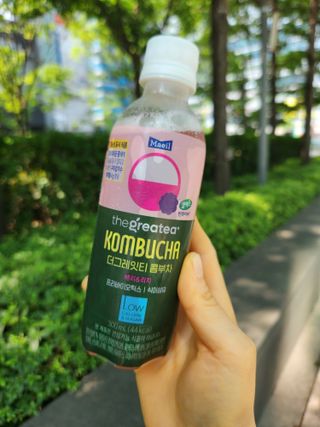 더그레잇티 콤부차 [매일유업] 더그레잇티 44kcal 콤부차 300ml *12개입 (오리지널 6개+베리리치 6개) — 5점을 준 리뷰어가 2023년 7월 올린 사용 사진