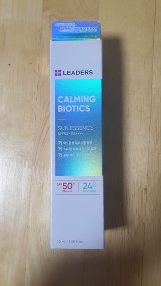리더스코스메틱 리더스 카밍 바이오틱스 선 에센스 SPF 50+ PA++++ — 4.5점을 준 리뷰어가 2022년 8월 올린 사용 사진