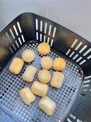 Dog&Ball 독앤볼 [Dog&Ball] 미니찹쌀볼도그 찹쌀치즈볼 — 5점을 준 리뷰어가 2021년 9월 올린 사용 사진