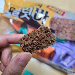 델리스 오트 밀키 초콜릿 바 — 5점을 준 리뷰어가 2022년 4월 올린 사용 사진