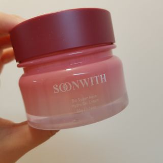 SOONWITH 바이오 수퍼 아쿠아 하이드로 젤 크림 — 5점을 준 리뷰어가 2021년 4월 올린 사용 사진