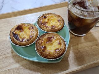 디앙뜨 포르투갈 에그타르트 오리지널 맛+패션후르츠 맛 중 택1 — 5점을 준 리뷰어가 2021년 8월 올린 사용 사진