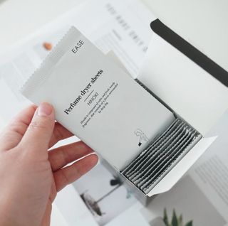 [이즈라이프코스메틱] 퍼퓸 드라이어 시트 히노끼향  or 블랑향 2중 택1 30매 — 5점을 준 리뷰어가 2021년 5월 올린 사용 사진