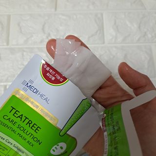 메디힐 올리브영 1등 마스크팩 워터마이드팩 2매 + 티트리팩 2매 기획세트 — 4점을 준 리뷰어가 2021년 3월 올린 사용 사진