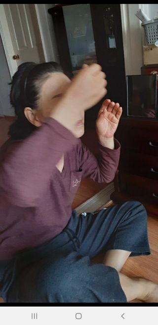 아이앤립 / EYENLIP 아이앤립 연어오일 리바이탈라이징 토너 — 5점을 준 리뷰어가 2021년 4월 올린 사용 사진