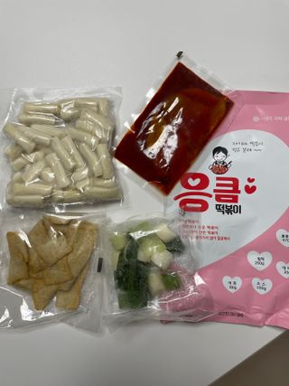 응큼떡볶이 — 5점을 준 리뷰어가 2021년 3월 올린 사용 사진