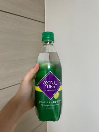 몽베스트 Montbest with Sparkling water Lemon OR Lime 20병(랜덤) — 5점을 준 리뷰어가 2023년 2월 올린 사용 사진