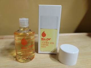 바이오오일 [바이오-오일] 스킨케어 오일 내추럴 60ml — 5점을 준 리뷰어가 2021년 6월 올린 사용 사진