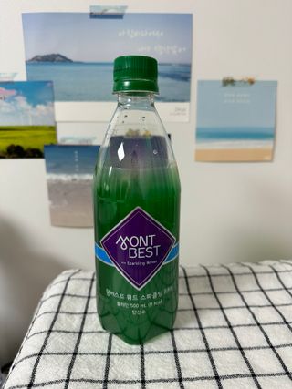 몽베스트 Montbest with Sparkling water Plain 20병 — 5점을 준 리뷰어가 2023년 2월 올린 사용 사진