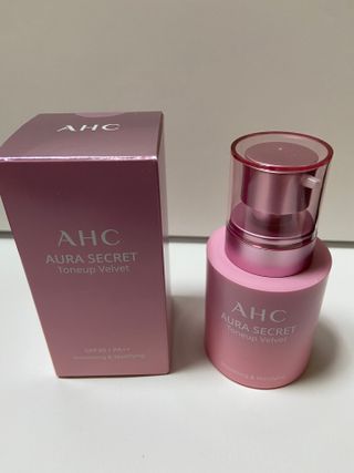 AHC 아우라 시크릿 톤업 벨벳 — 5점을 준 리뷰어가 2021년 4월 올린 사용 사진
