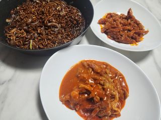 [닭집아들] 직화무뼈닭발 &  신제품 직화로제무뼈닭발 — 5점을 준 리뷰어가 2024년 1월 올린 사용 사진