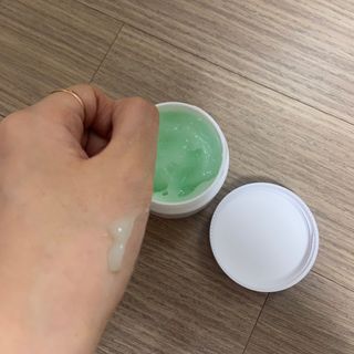 [녹산] 그린 솔루션 멀티 수분 앰플 + 그린 솔루션 멀티 수분크림 — 5점을 준 리뷰어가 2022년 10월 올린 사용 사진