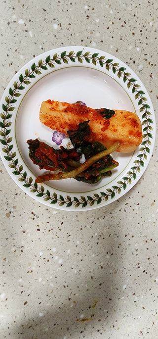 셰프애찬 알타리김치 총각김치 1kg — 4점을 준 리뷰어가 2022년 10월 올린 사용 사진