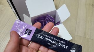 코코몰리 고양이 구강• 헤어볼 데일리 /신장• 요로 데일리 — 5점을 준 리뷰어가 2020년 12월 올린 사용 사진