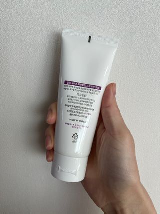 셀프 모이스처라이징 프로텍션 크림 셀프 모이스처라이징 프로텍션크림 — 5점을 준 리뷰어가 2022년 4월 올린 사용 사진