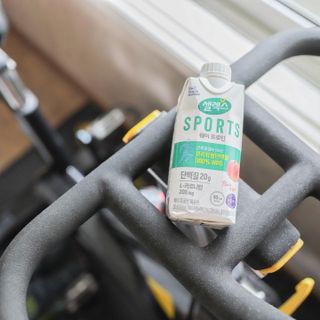 셀렉스스포츠 셀렉스 스포츠 웨이 프로틴 복숭아_ 330ml x 12팩 — 5점을 준 리뷰어가 2021년 7월 올린 사용 사진