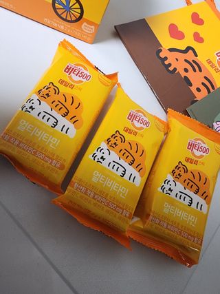 광동생활건강 [광동] 비타500데일리스틱  ★빼빼로데이★ 30포+70포+ 뚱랑이스티커+빼빼로+쇼핑백 — 5점을 준 리뷰어가 2022년 11월 올린 사용 사진