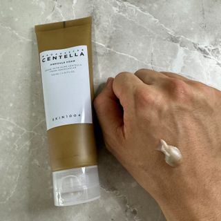 스킨1004 [SKIN1004] 마다가스카르 센텔라 앰플 폼 125ml — 4.5점을 준 리뷰어가 2024년 8월 올린 사용 사진