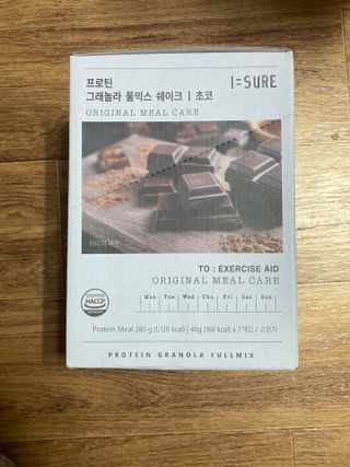 다미즐 [아이슈어] 맛있는 관리의 시작 그래놀라 풀믹스 쉐이크 4종 택 1/7일분/초콜릿, 고구마, 곡물, 바나나 — 5점을 준 리뷰어가 2021년 4월 올린 사용 사진