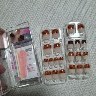 데싱디바 매직프레스 가을신상 숏 스퀘어_3종 중 택1 — 4점을 준 리뷰어가 2021년 9월 올린 사용 사진
