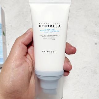 MF[스킨1004] 마다가스카르 센텔라 히알루-시카 워터핏 선세럼 50ml — 5점을 준 리뷰어가 2024년 5월 올린 사용 사진
