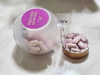 트루헬퍼 뒤태미녀 특급 락토페린 장용성 발효율피 1박스 2개월분 — 5점을 준 리뷰어가 2023년 2월 올린 사용 사진