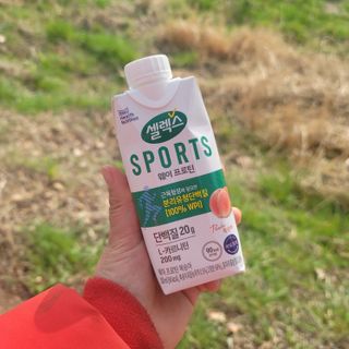 셀렉스스포츠 셀렉스 스포츠 웨이 프로틴 복숭아_ 330ml x 12팩 — 5점을 준 리뷰어가 2021년 3월 올린 사용 사진