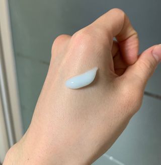 랑벨 수퍼내츄럴 아쿠아 수딩 크림 100ml — 5점을 준 리뷰어가 2022년 4월 올린 사용 사진