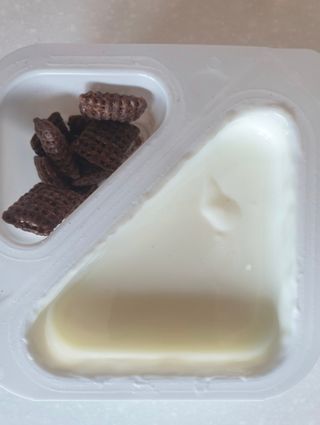 매일바이오 토핑요거트 — 4점을 준 리뷰어가 2021년 6월 올린 사용 사진