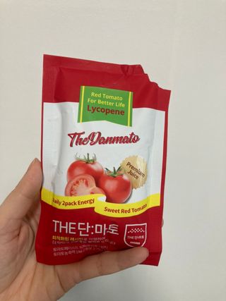제이제이바이오 더단마토 프리미엄주스 100ml 30팩입 - 무설탕 스테비아 토마토즙 — 4.5점을 준 리뷰어가 2021년 11월 올린 사용 사진