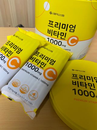 서울약사신협 프리미엄비타민C1000_2.5G x 100포 — 5점을 준 리뷰어가 2020년 12월 올린 사용 사진