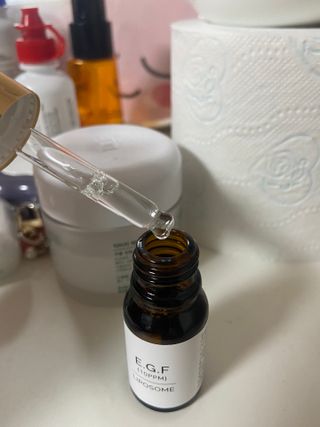 랑팡 EGF+FGF 10ppm 리포좀 앰플 원액 10ml — 5점을 준 리뷰어가 2021년 11월 올린 사용 사진