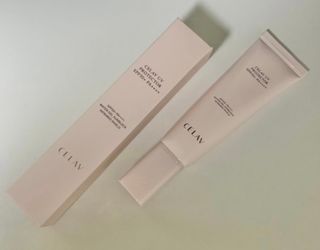프리마인 선크림만 바꿨을 뿐인데 매일 물 2L챙겨먹고 기초케어 완벽하게 한 물빛피부 완성,셀라브UV프로텍터 — 5점을 준 리뷰어가 2023년 6월 올린 사용 사진
