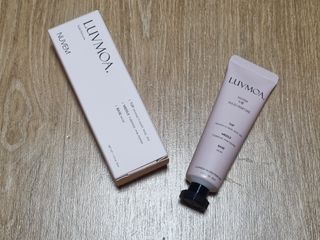 러브모아 향수 고체향수 승무원 고체향수 바르는 향수 니치향수 도손 우드세이지 앤 씨솔트 — 5점을 준 리뷰어가 2023년 1월 올린 사용 사진