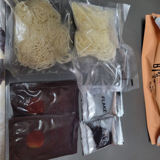[한면원] 비빔국수 2인분 — 5점을 준 리뷰어가 2022년 8월 올린 사용 사진