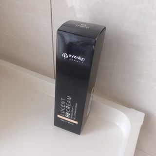 아이앤립 / EYENLIP 아이앤립 루센트 비비크림 2 Color — 3점을 준 리뷰어가 2021년 7월 올린 사용 사진