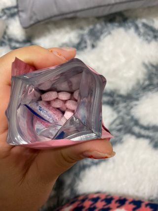 입 냄새 완화에 도움을 주는 에티켓 캔디 복숭아맛 앳캔디 — 5점을 준 리뷰어가 2020년 12월 올린 사용 사진