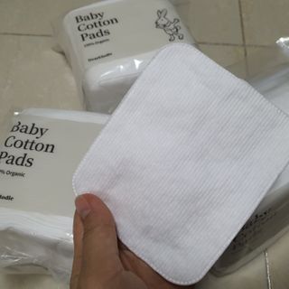 디어엘로디 프리미엄 유기농 유아 솜티슈 40매 3Pack +60매 1Pack 혼합형 — 4.5점을 준 리뷰어가 2021년 4월 올린 사용 사진