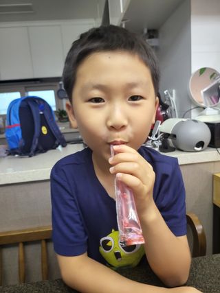 젤리벨리 젤리스틱 어쏘티드 900g — 5점을 준 리뷰어가 2022년 8월 올린 사용 사진