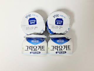 매일바이오 그릭요거트 오리지널 플레인 4개, 로스터리 커피믹스 4개 — 5점을 준 리뷰어가 2021년 12월 올린 사용 사진