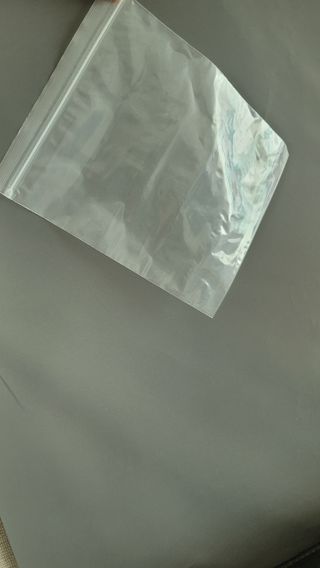 노플(NOPL) 노플 친환경 바이오 산화 생분해  항균 일회용 위생 비닐장갑 100매 + 지퍼백 소형, 대형 — 5점을 준 리뷰어가 2021년 9월 올린 사용 사진