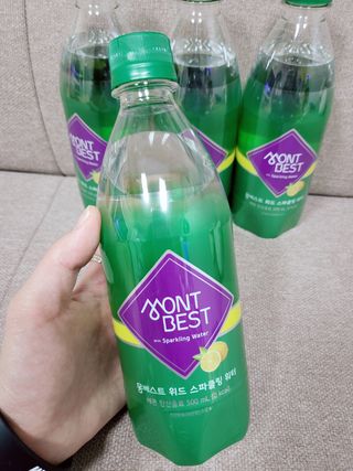 몽베스트 Montbest with Sparkling water Lemon OR Lime 20병(랜덤) — 5점을 준 리뷰어가 2021년 11월 올린 사용 사진