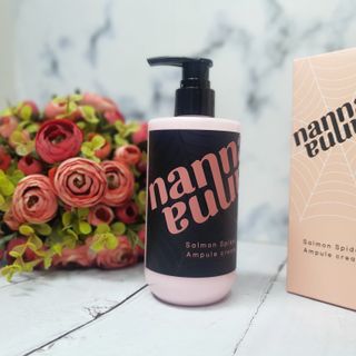 난나 살몬 스파이더 검버섯 미백 톤업 화이트닝 연어 앰플 크림 300ml 대용량 — 5점을 준 리뷰어가 2022년 8월 올린 사용 사진