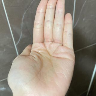 비알티씨 BRTC 안티폴루션 앤 블랙헤드 클렌징오일 300ml — 5점을 준 리뷰어가 2022년 12월 올린 사용 사진