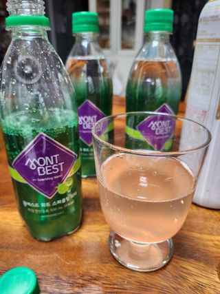 몽베스트 Montbest with Sparkling water Lime20병 — 5점을 준 리뷰어가 2022년 8월 올린 사용 사진