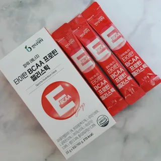 [인디닥터] 타이탄 BCAA 프로틴 젤리스틱 — 5점을 준 리뷰어가 2022년 4월 올린 사용 사진